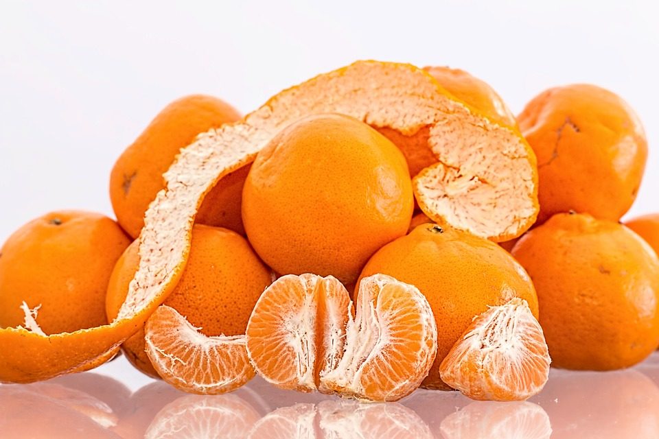 Cómo limpiar y quitar el olor a mandarina de las manos? | Como Limpiar